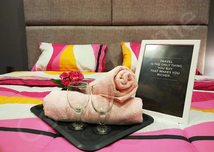 5 Star & Luxury Apartment Near Klcc/ Kl City Centre